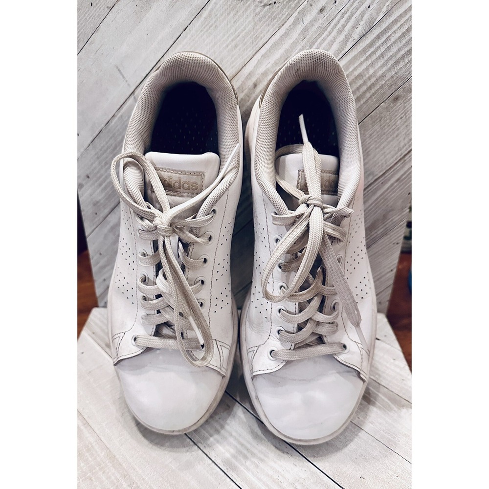 Adidas Advantage White & Gold Accent Sneakers Casual Tennis Shoes size 8 - Picture 4 of 6
